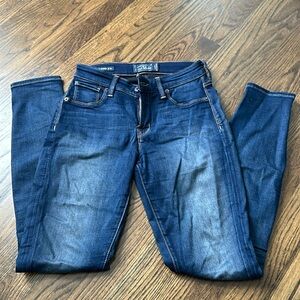 Lucky Brand skinny jeans size 26